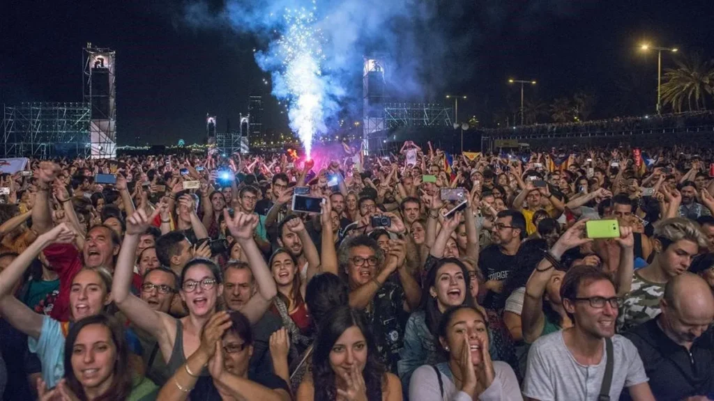Concerts on Bogatell Beach